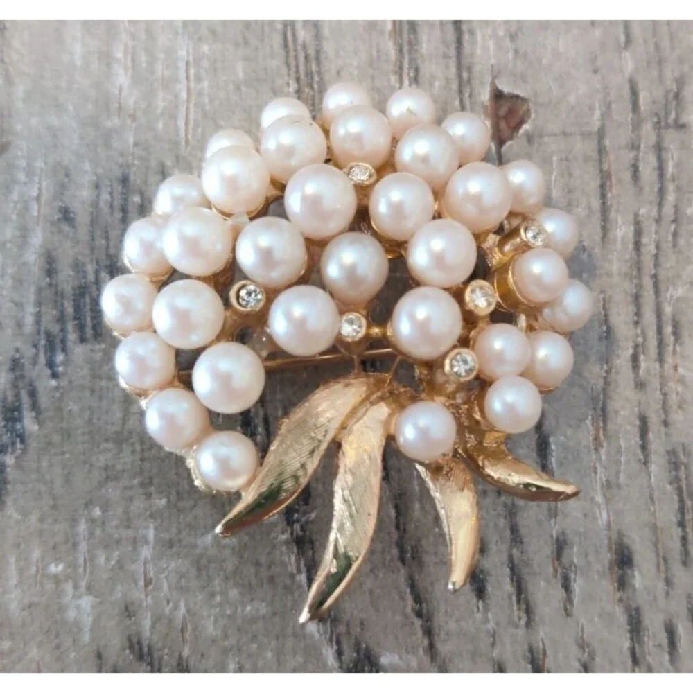 Vintage Signed Pell Faux Pearl & Rhinestone Bouquet Cluster Gold Tone Brooch